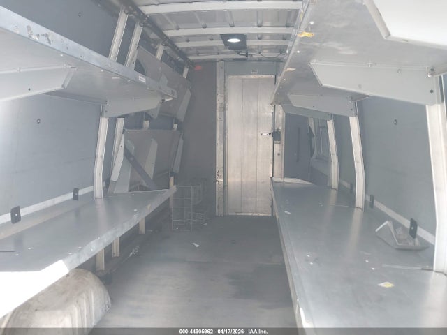 44905962 :رقم المزاد ، WD3PE8CB4C5683799 vin ، 2012 Mercedes-benz Sprinter 2500 High Roof مزاد بيع