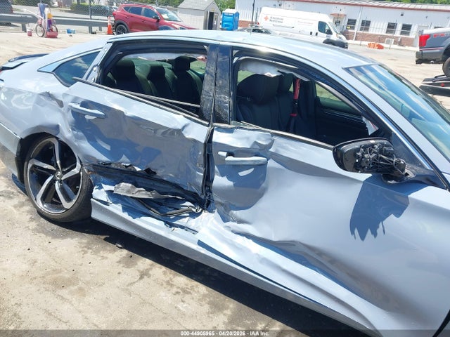 Продажа на аукционе авто 2022 Honda Accord Hybrid Sport, vin: 1HGCV3F28NA029757, номер лота: 44905965