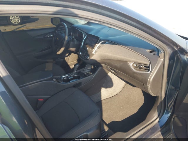 1G1ZC5STXLF006630 Chevrolet Malibu Fwd 1fl