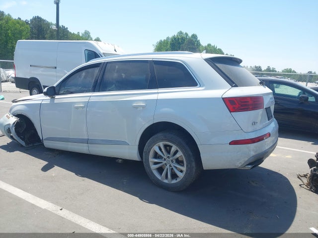 Продаж на аукціоні авто 2018 Audi Q7 3.0t Premium, vin: WA1LAAF72JD018556, номер лоту: 44905986