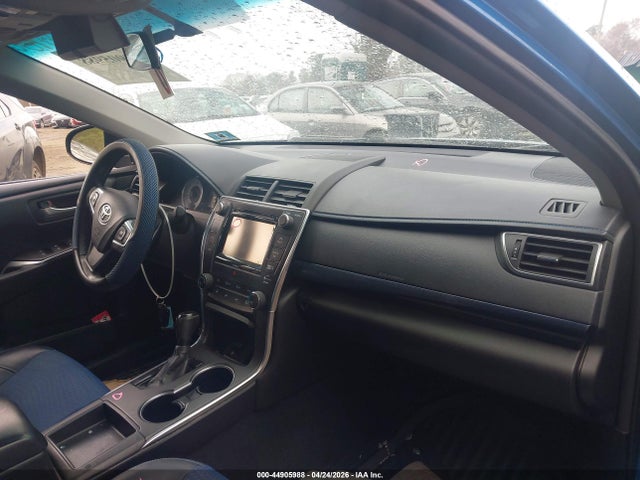 2016 Toyota Camry Se მანქანა იყიდება აუქციონზე, vin: 4T1BF1FK7GU561736, აუქციონის ნომერი: 44905988
