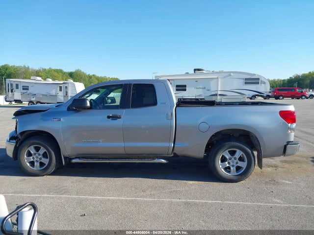 44906004 :رقم المزاد ، 5TFBV54167X011032 vin ، 2007 Toyota Tundra Sr5 5.7l V8 مزاد بيع