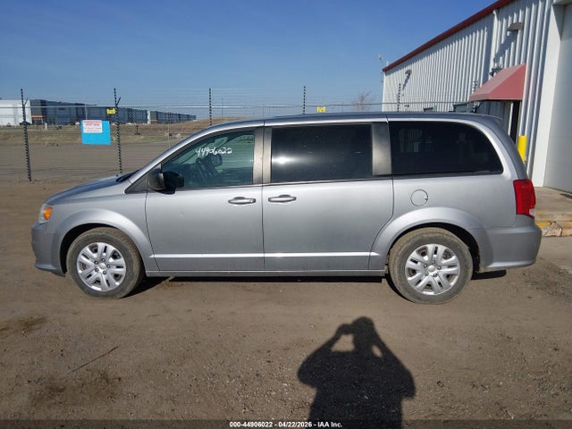 2C4RDGBG1JR296488 Dodge Grand Caravan Se