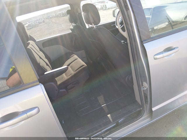 2C4RDGBG1JR296488 Dodge Grand Caravan Se