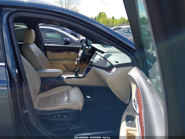 2019 Cadillac Xt5 Luxury მანქანა იყიდება აუქციონზე, vin: 1GYKNDRS0KZ148230, აუქციონის ნომერი: 44906025