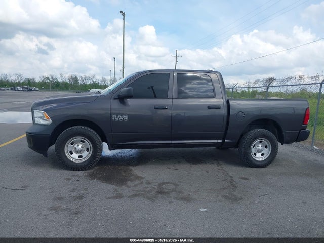 Aukcja sprzedaży 2018 Ram 1500 Tradesman  4x4 5'7 Box, vin: 1C6RR7KG6JS286546, numer aukcji: 44906029