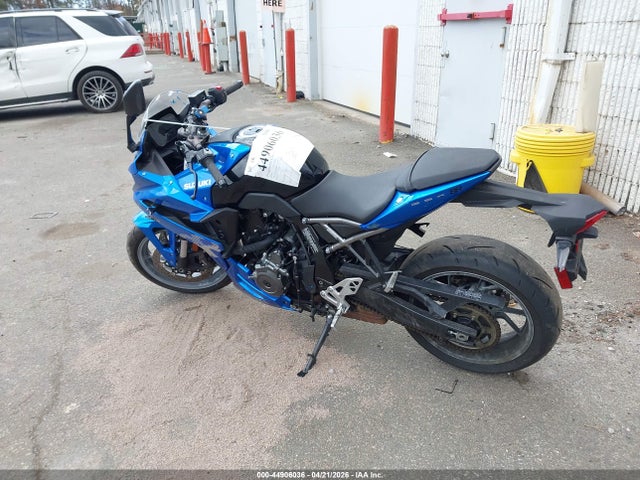 JS1EM13B8R7102156 Suzuki Gsx800 F