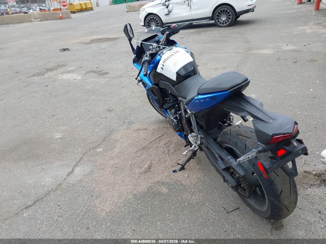 JS1EM13B8R7102156 Suzuki Gsx800 F