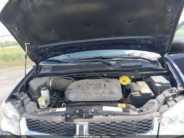 2016 Dodge Grand Caravan Se მანქანა იყიდება აუქციონზე, vin: 2C4RDGBGXGR122217, აუქციონის ნომერი: 44906038