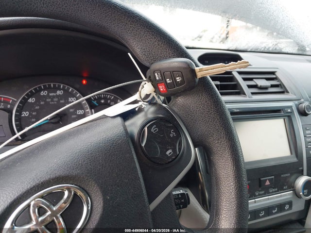 Aukcja sprzedaży 2014 Toyota Camry Le, vin: 4T4BF1FK7ER415016, numer aukcji: 44906044