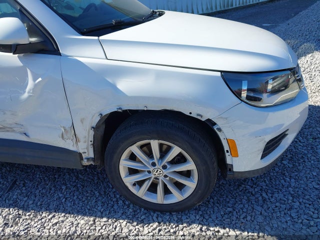 44906056 :رقم المزاد ، WVGBV7AX3HK049459 vin ، 2017 Volkswagen Tiguan 2.0t/2.0t S مزاد بيع