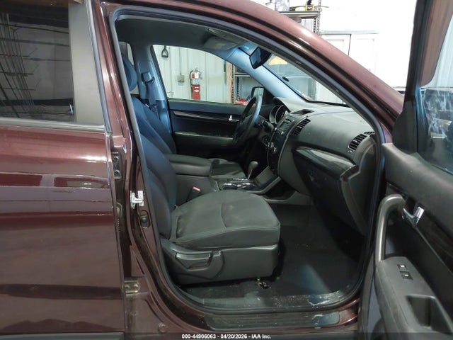 Продаж на аукціоні авто 2011 Kia Sorento Lx V6, vin: 5XYKTDA24BG144851, номер лоту: 44906063