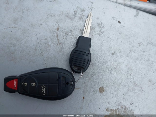 2010 Dodge Challenger Srt8 მანქანა იყიდება აუქციონზე, vin: 2B3CJ7DW7AH279348, აუქციონის ნომერი: 44906085