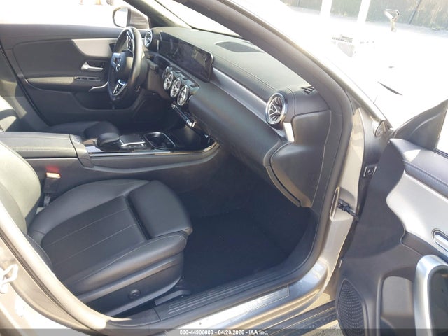 W1K5J4GB9MN191000 Mercedes-Benz CLA 250