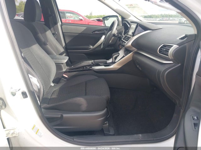 44906098 :رقم المزاد ، JA4AS3AA6JZ042106 vin ، 2018 Mitsubishi Eclipse Cross Es مزاد بيع