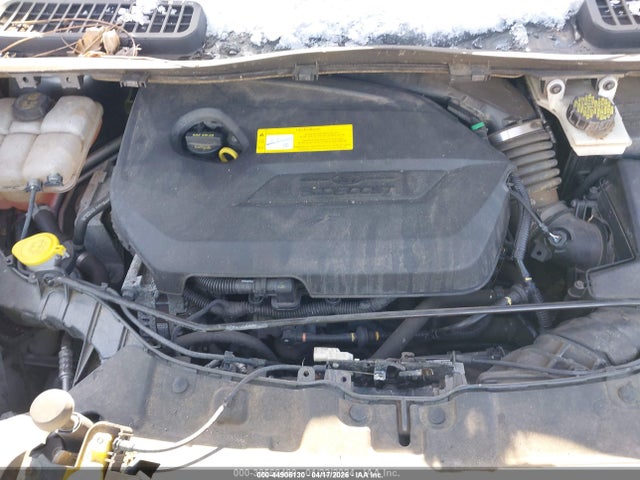 1FMCU9GX2FUA86580 Ford ESCAPE SE