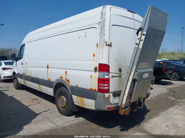 44906136 :رقم المزاد ، WD3PE8CC5C5719511 vin ، 2012 Mercedes-benz Sprinter 2500 High Roof مزاد بيع