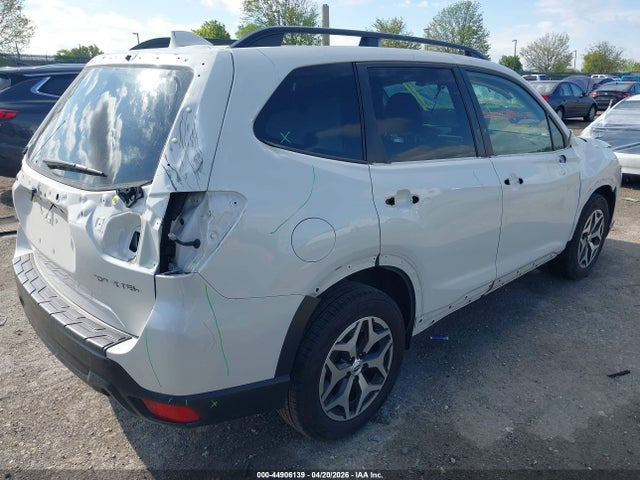 Продаж на аукціоні авто 2021 Subaru Forester Premium, vin: JF2SKAJC7MH433485, номер лоту: 44906139