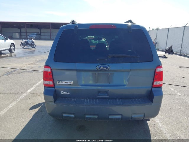 44906167 :رقم المزاد ، 1FMCU0D75BKB79826 vin ، 2011 Ford Escape Xlt مزاد بيع