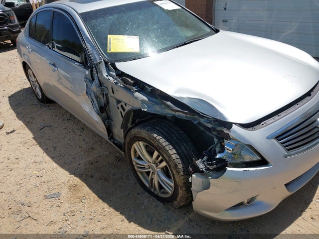 2015 Infiniti Q40 მანქანა იყიდება აუქციონზე, vin: JN1CV6AP1FM580005, აუქციონის ნომერი: 44906171