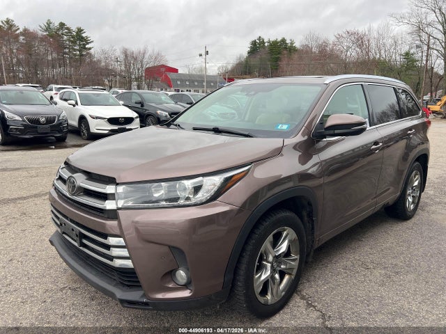 2018 TOYOTA HIGHLANDER 5TDDZRFH9JS862155 Photo 1