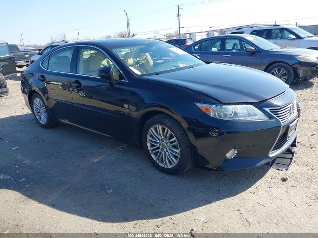 44906206 :رقم المزاد ، JTHBK1GG6D2013338 vin ، 2013 Lexus Es 350 مزاد بيع