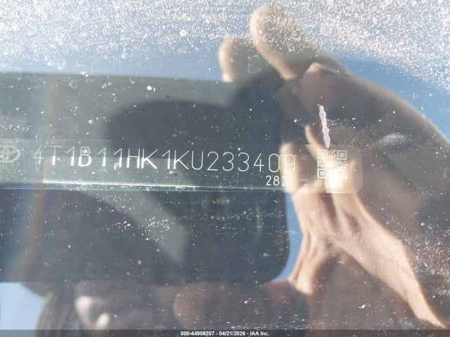 2019 Toyota Camry Le მანქანა იყიდება აუქციონზე, vin: 4T1B11HK1KU233409, აუქციონის ნომერი: 44906207
