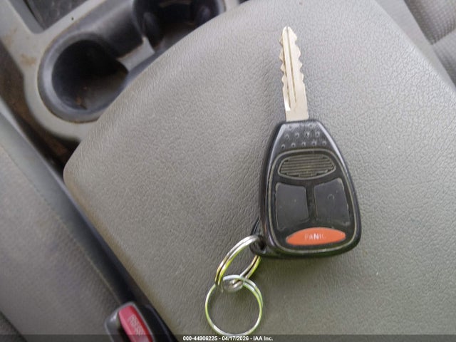 44906225 :رقم المزاد ، 1D4HB38N26F114086 vin ، 2006 Dodge Durango Sxt مزاد بيع