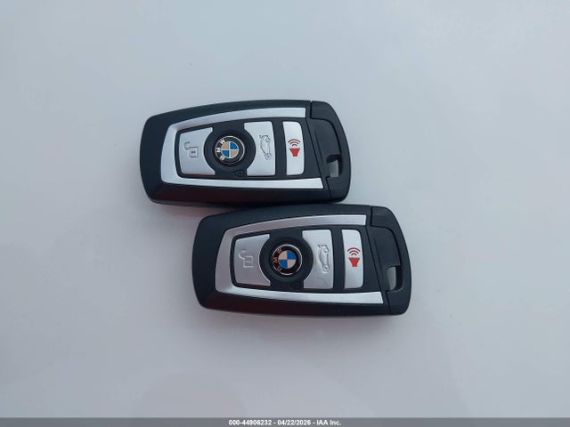 Продаж на аукціоні авто 2015 Bmw 335i Xdrive, vin: WBA3B9G5XFNR92900, номер лоту: 44906232