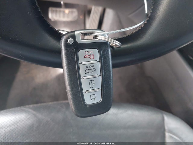 Aukcja sprzedaży 2013 Hyundai Genesis 3.8, vin: KMHGC4DD5DU232338, numer aukcji: 44906239