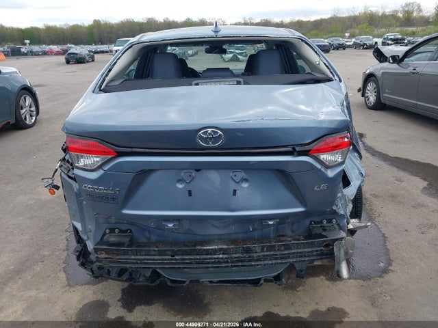 44906271 :رقم المزاد ، 5YFEPMAE8NP286292 vin ، 2022 Toyota Corolla Le مزاد بيع