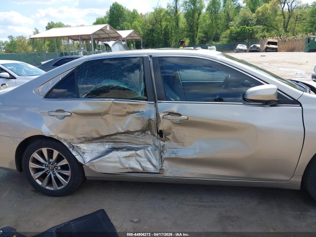 2017 Toyota Camry Xle მანქანა იყიდება აუქციონზე, vin: 4T1BF1FK1HU725516, აუქციონის ნომერი: 44906272
