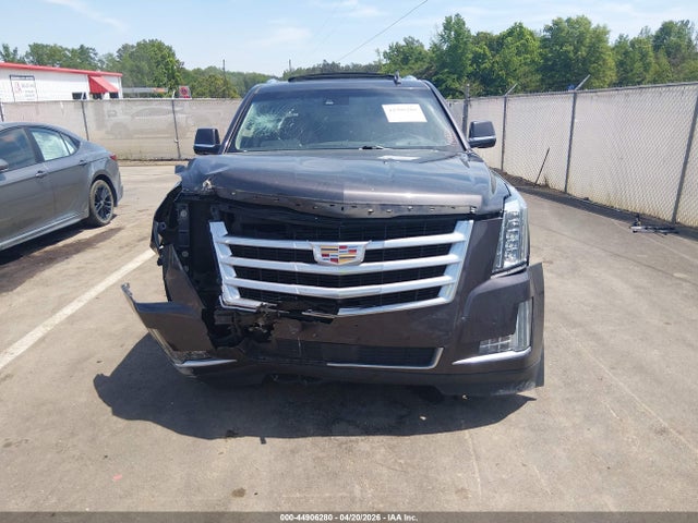 2015 Cadillac Escalade Esv Premium მანქანა იყიდება აუქციონზე, vin: 1GYS4TKJ5FR601830, აუქციონის ნომერი: 44906280