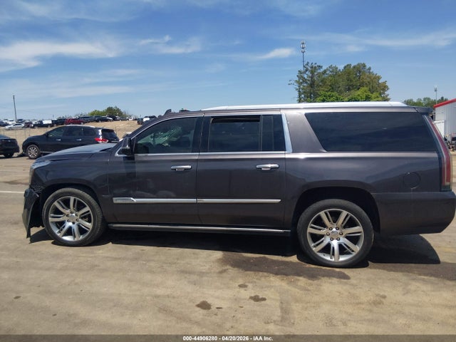 2015 Cadillac Escalade Esv Premium მანქანა იყიდება აუქციონზე, vin: 1GYS4TKJ5FR601830, აუქციონის ნომერი: 44906280