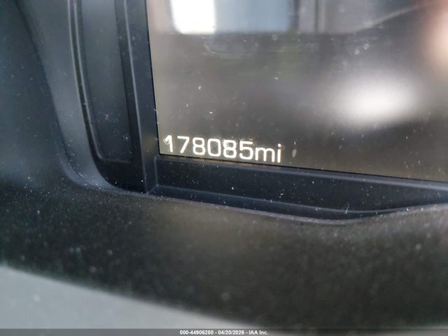 2015 Cadillac Escalade Esv Premium მანქანა იყიდება აუქციონზე, vin: 1GYS4TKJ5FR601830, აუქციონის ნომერი: 44906280