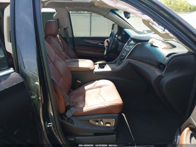 2015 Cadillac Escalade Esv Premium მანქანა იყიდება აუქციონზე, vin: 1GYS4TKJ5FR601830, აუქციონის ნომერი: 44906280