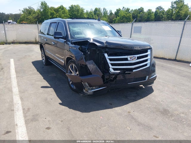 2015 Cadillac Escalade Esv Premium მანქანა იყიდება აუქციონზე, vin: 1GYS4TKJ5FR601830, აუქციონის ნომერი: 44906280