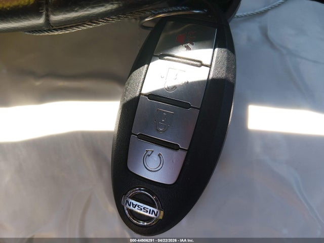 44906291 :رقم المزاد ، 5N1AT2MV7HC874249 vin ، 2017 Nissan Rogue Sv مزاد بيع