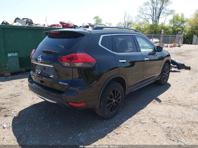 44906291 :رقم المزاد ، 5N1AT2MV7HC874249 vin ، 2017 Nissan Rogue Sv مزاد بيع