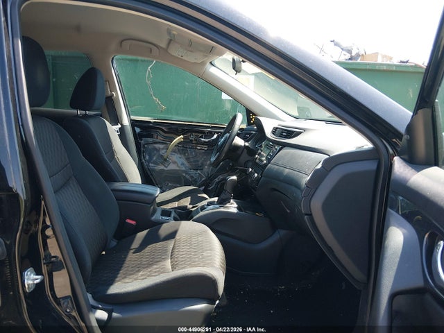44906291 :رقم المزاد ، 5N1AT2MV7HC874249 vin ، 2017 Nissan Rogue Sv مزاد بيع