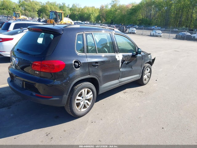 Aukcja sprzedaży 2016 Volkswagen Tiguan S, vin: WVGAV7AX4GK000376, numer aukcji: 44906292
