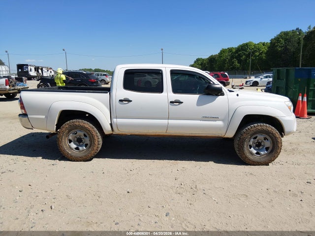 44906301 :رقم المزاد ، 5TFJU4GN8DX038879 vin ، 2013 Toyota Tacoma Prerunner V6 مزاد بيع