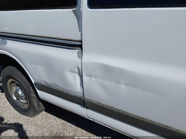 2001 Chevrolet Express მანქანა იყიდება აუქციონზე, vin: 1GAHG39R511203925, აუქციონის ნომერი: 44906320