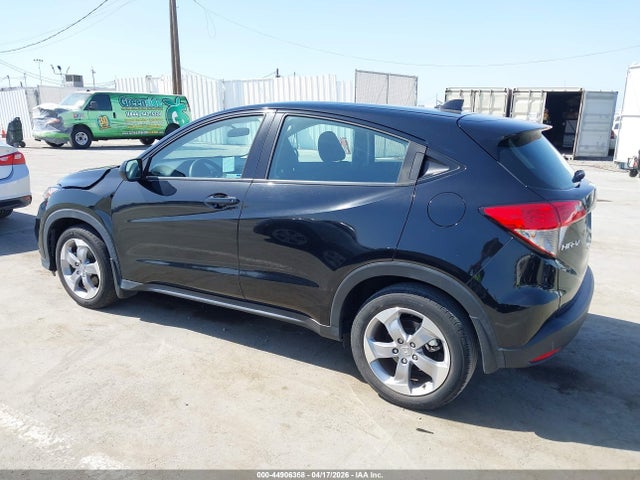 3CZRU5H33NM744973 Honda Hr-v 2wd Lx