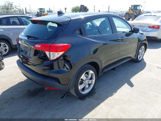 3CZRU5H33NM744973 Honda Hr-v 2wd Lx