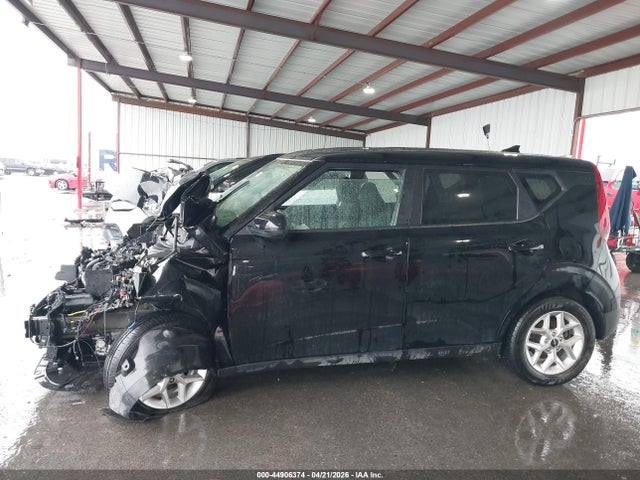 Продажа на аукционе авто 2022 Kia Soul Lx, vin: KNDJ23AU5N7183640, номер лота: 44906374