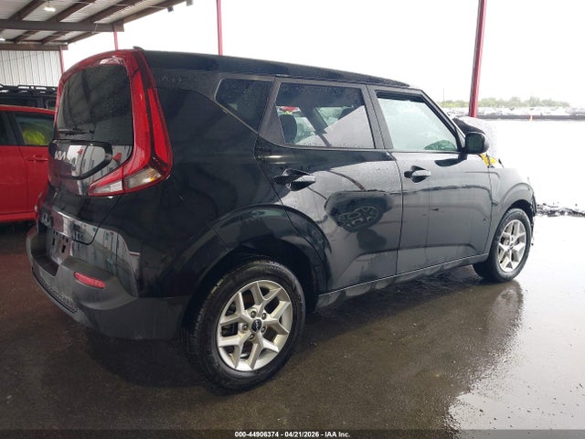 Продажа на аукционе авто 2022 Kia Soul Lx, vin: KNDJ23AU5N7183640, номер лота: 44906374