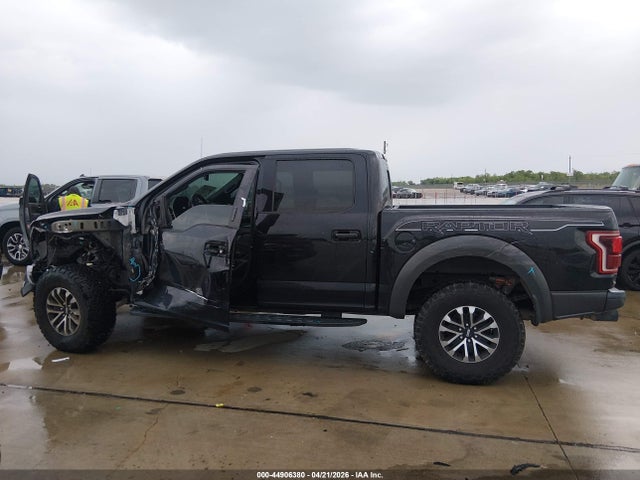 Ford F-150 Raptor 2019 1FTFW1RG1KFC83622 Image 14