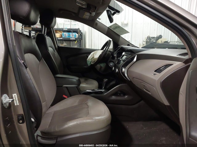 Продажа на аукционе авто 2011 Hyundai Tucson Limited, vin: KM8JUCAC1BU290422, номер лота: 44906402