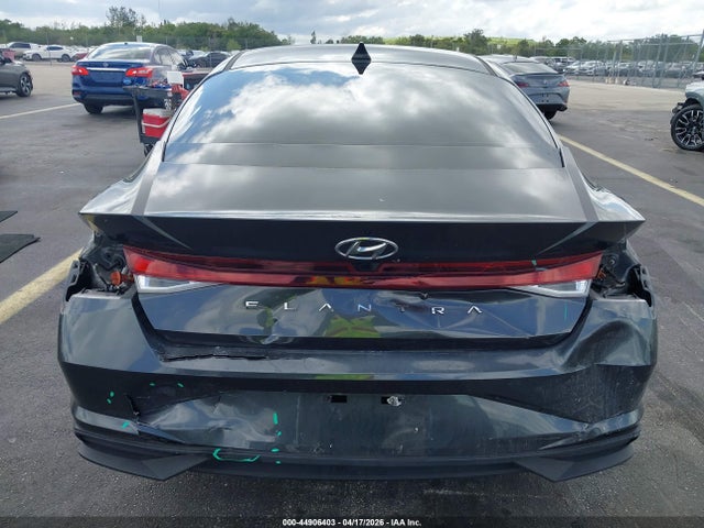 Продажа на аукционе авто 2021 Hyundai Elantra Sel, vin: 5NPLM4AG7MH002485, номер лота: 44906403